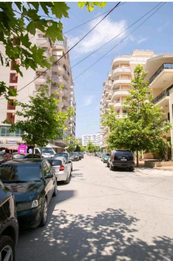 Sea View Apartment Vlore Ngoại thất bức ảnh